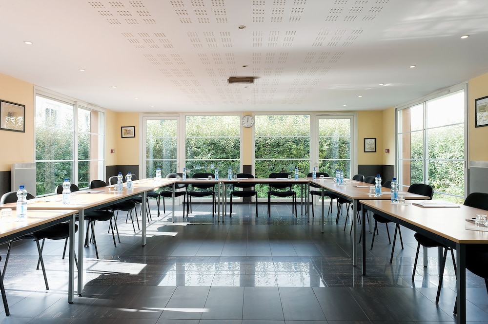 Residhotel les Hauts d´Andilly 10