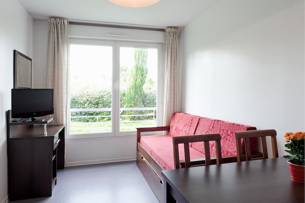 Residhotel les Hauts d´Andilly 8