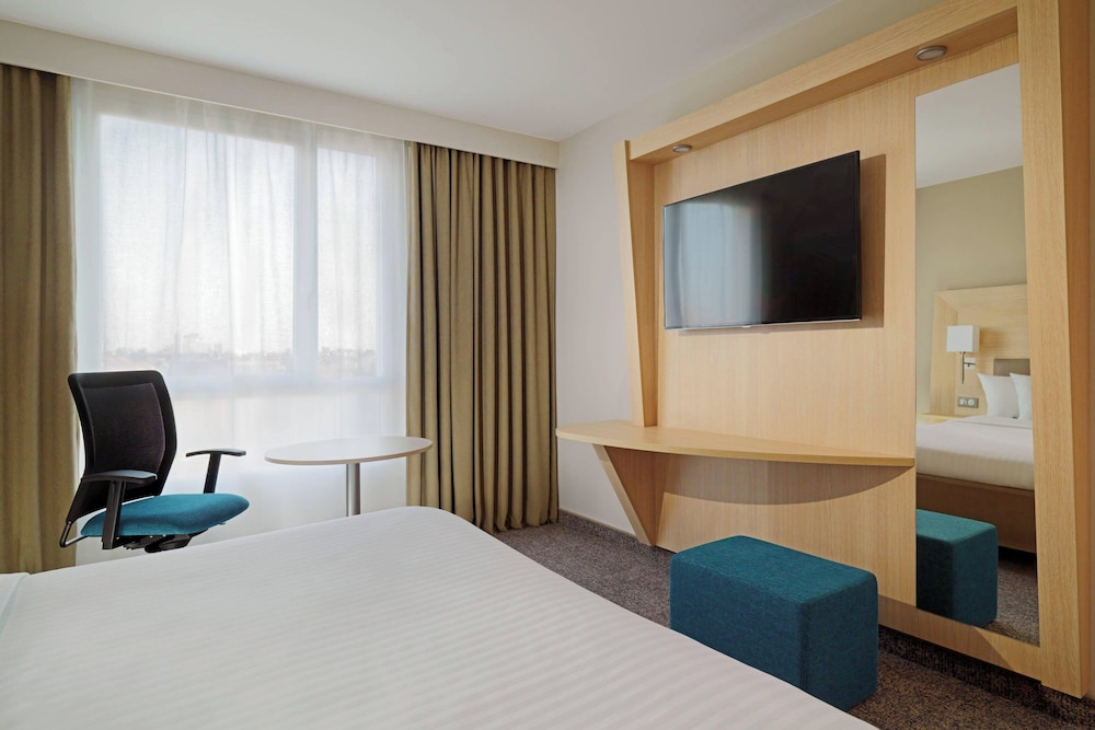 Courtyard Paris La Defense West - Colombes 17