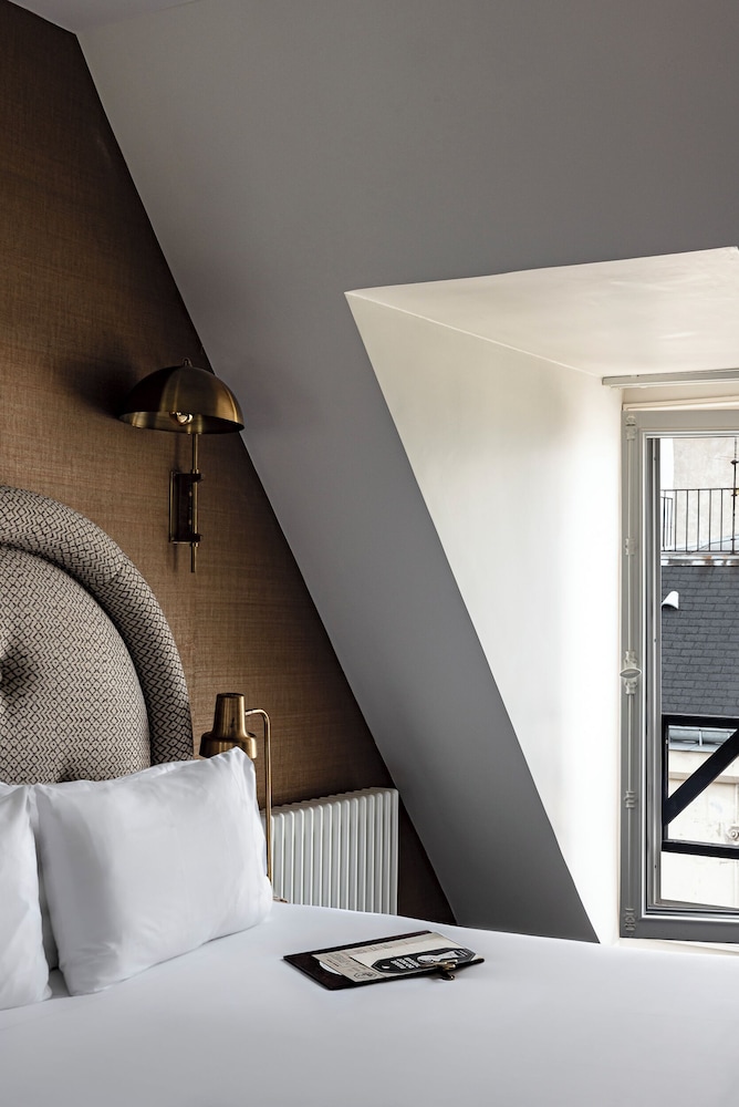 Grand Pigalle Hôtel 14