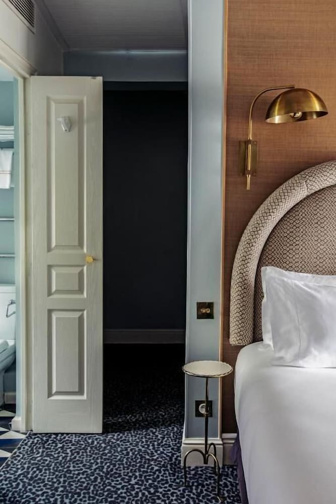 Grand Pigalle Hôtel 15
