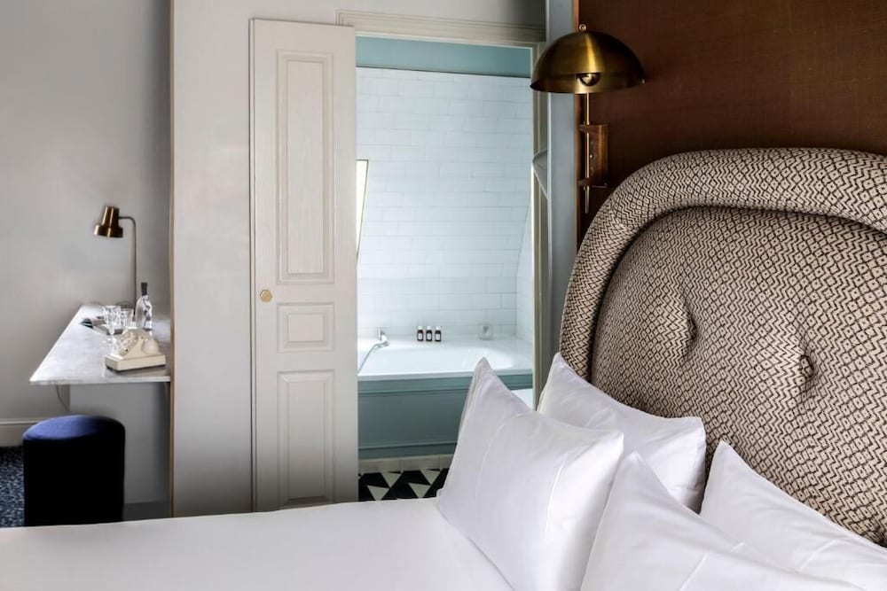 Grand Pigalle Hôtel 12