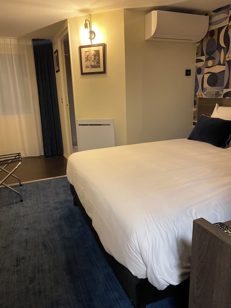 Brit Hotel Confort Orly Morangis 3