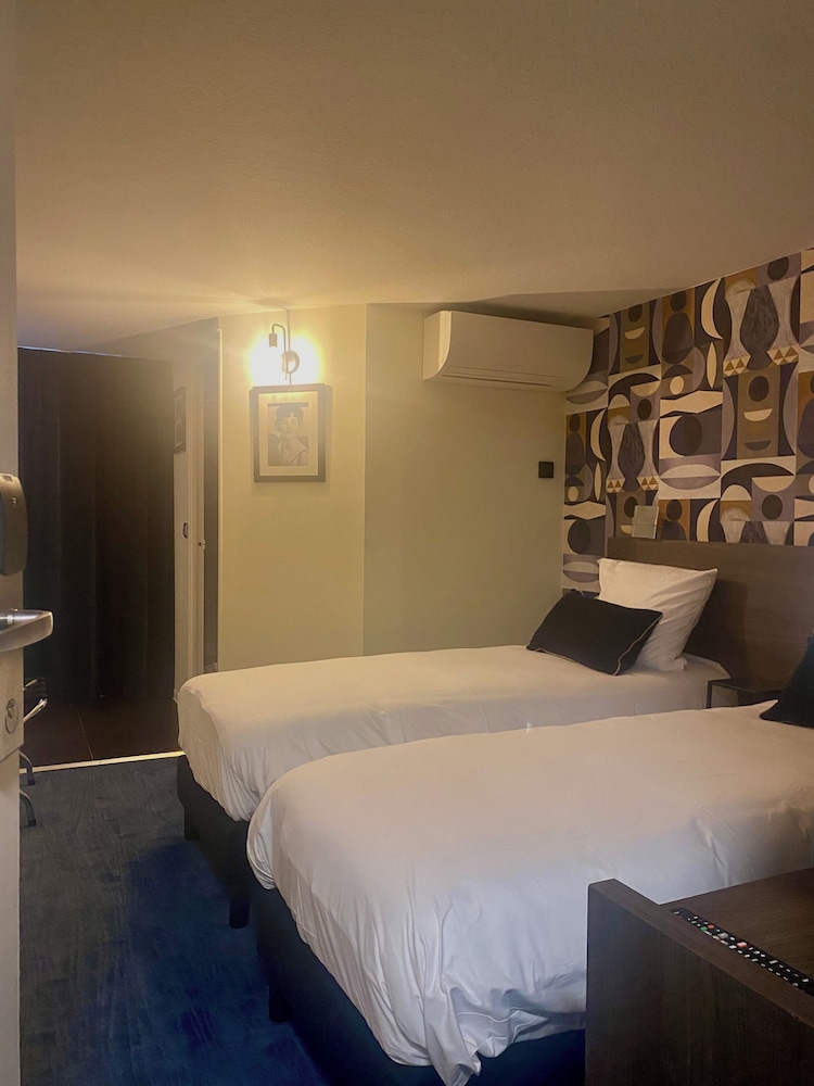 Brit Hotel Confort Orly Morangis 6