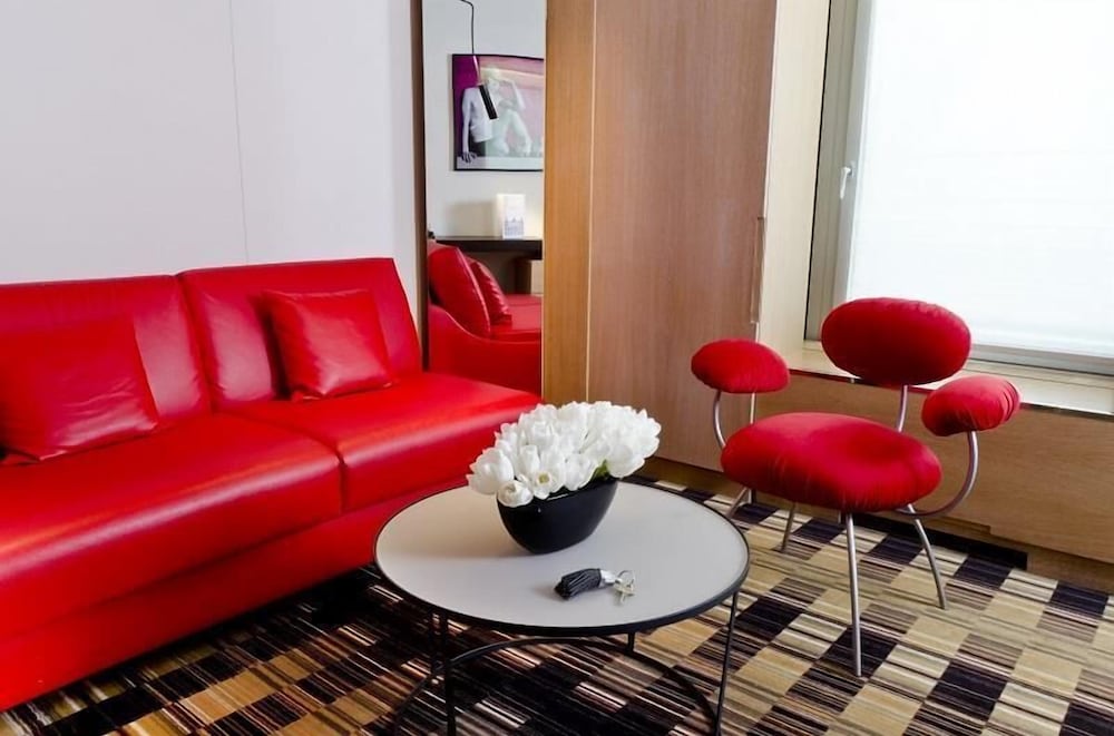 Golden Tulip Opera de Noailles 21