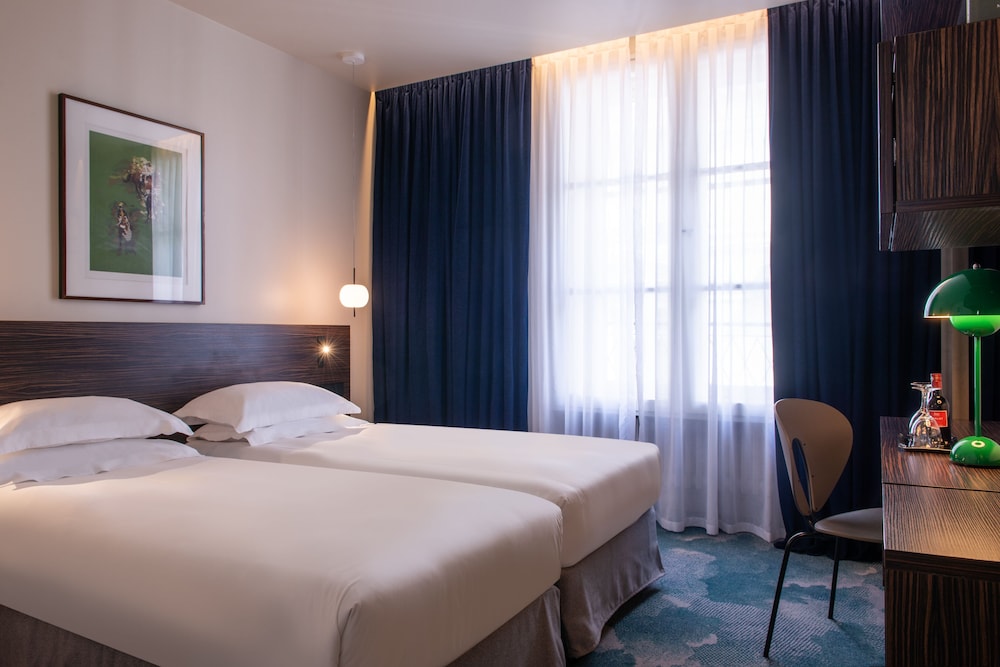 Golden Tulip Opera de Noailles 24