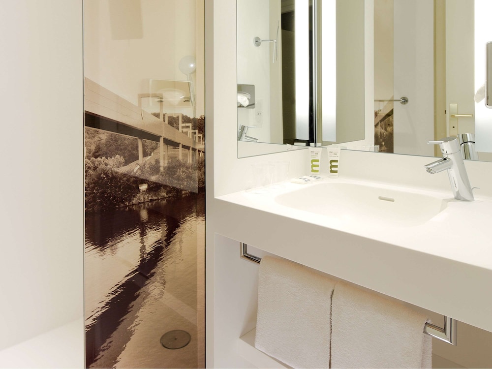 Hôtel Mercure Cergy-Pontoise Centre 22