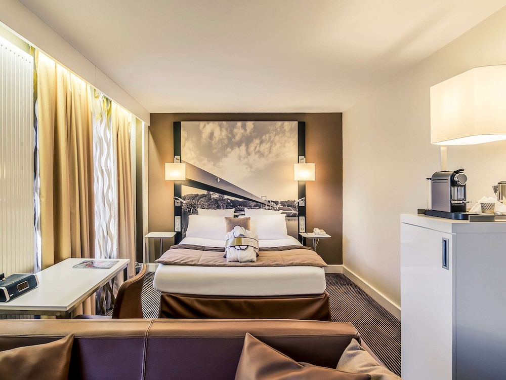 Hôtel Mercure Cergy-Pontoise Centre 10