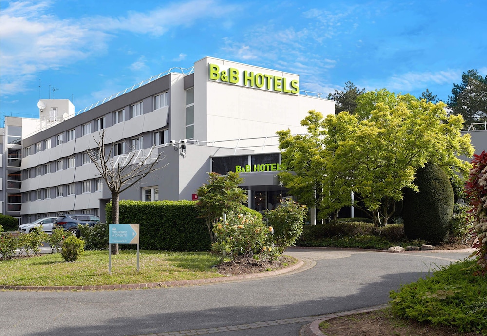 B&B HOTEL Cergy Port 1