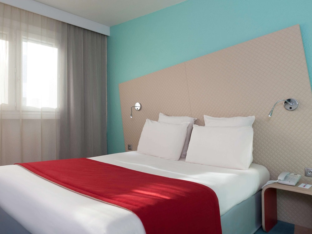 Mercure Paris le Bourget 19