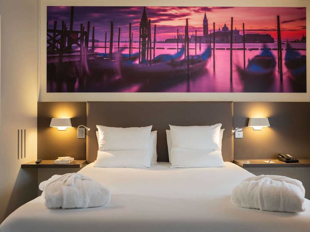 Novotel Suites Paris CDG Airport Villepinte 14