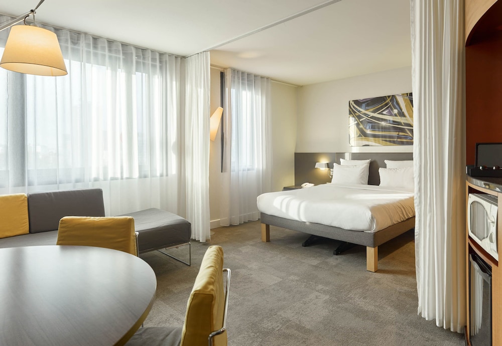 B&B HOME Paris Nord 18ème 12