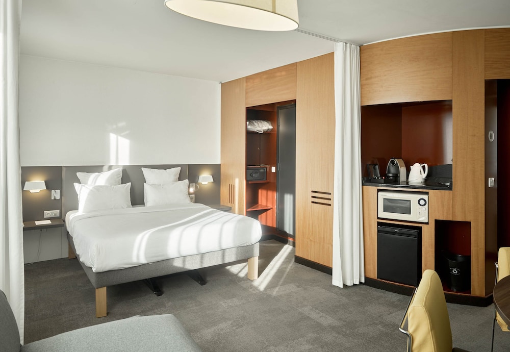 B&B HOME Paris Nord 18ème 11