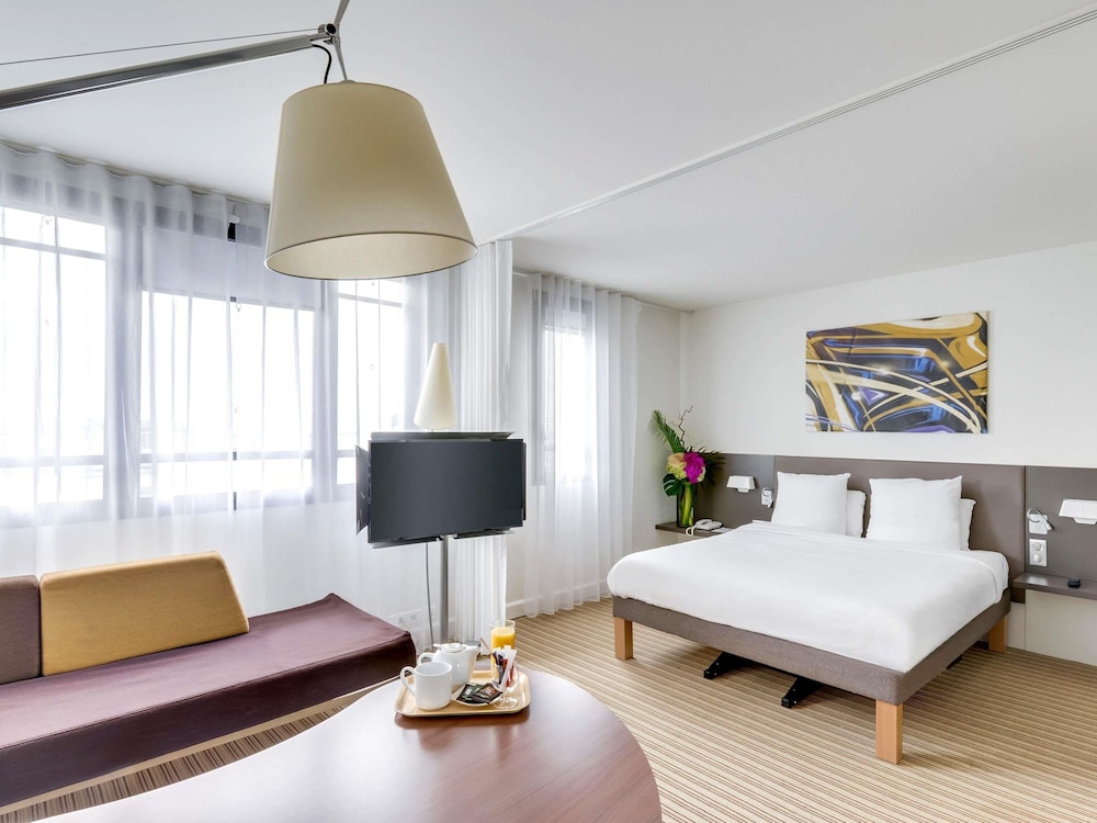 Novotel Suites Paris Montreuil Vincennes 19