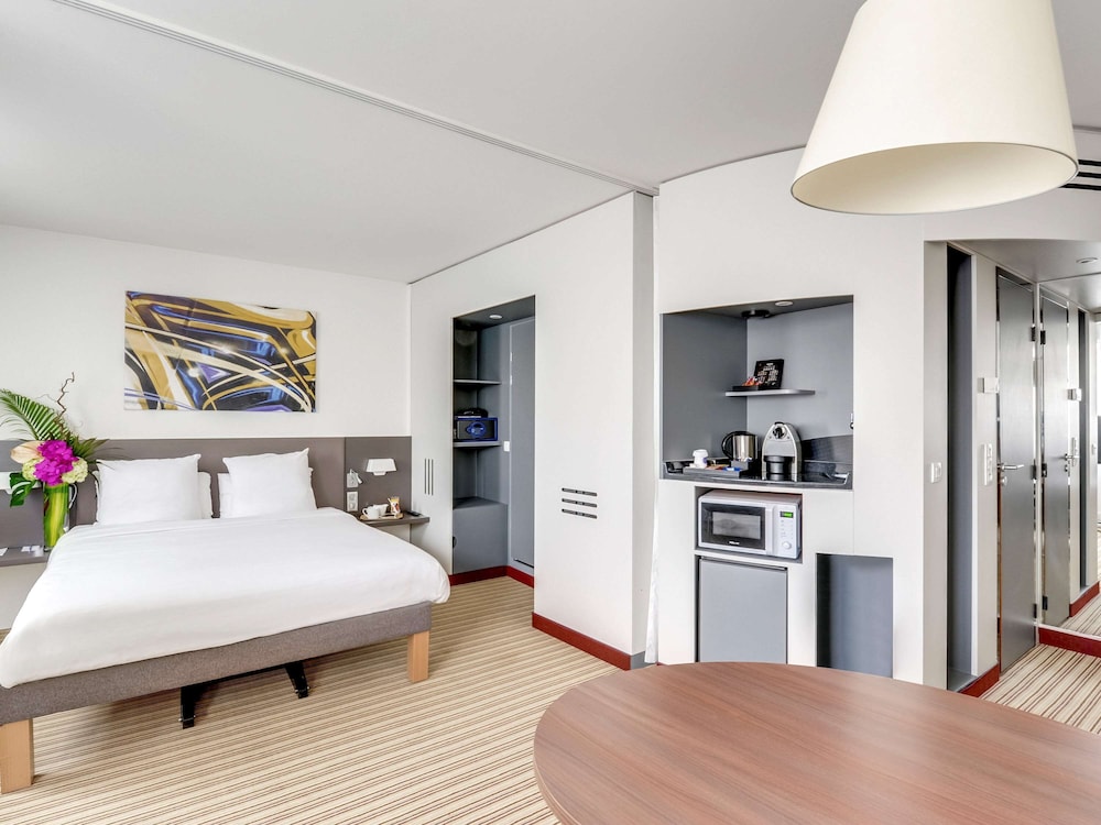 Novotel Suites Paris Montreuil Vincennes 1