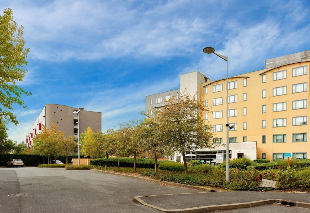 B&B HOTEL Paris Grand Roissy CDG Aéroport 1