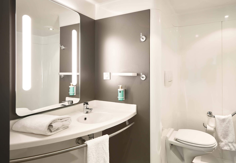 B&B HOTEL Paris Grand Roissy CDG Aéroport 12