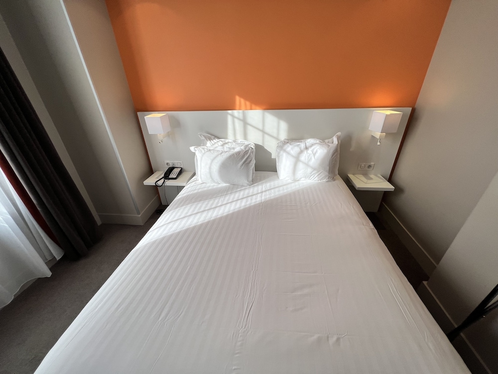 Holiday Inn Paris Auteuil 21