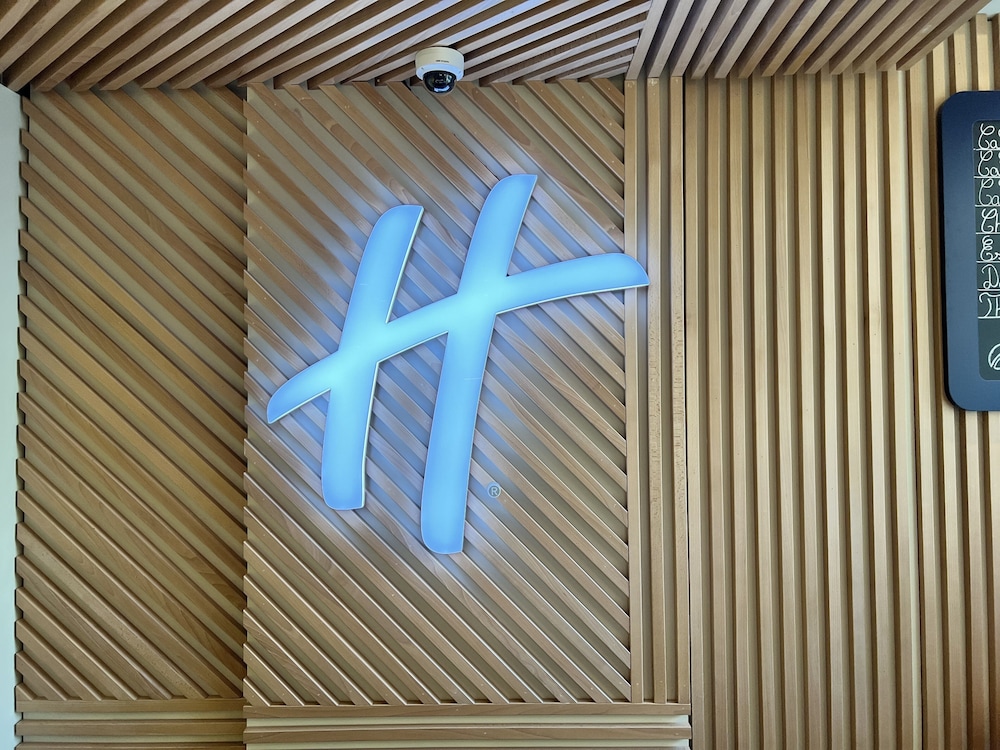 Holiday Inn Paris Auteuil 4