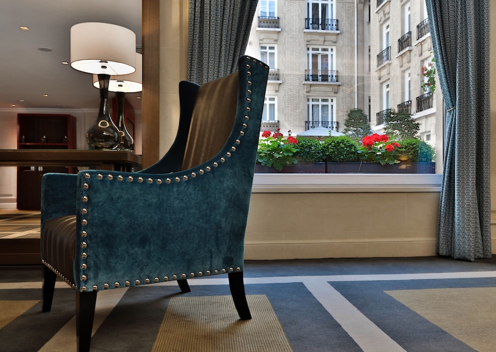 Fraser Suites Le Claridge Champs-Elysées 5