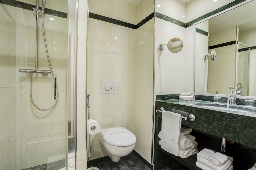 Fraser Suites Le Claridge Champs-Elysées 22