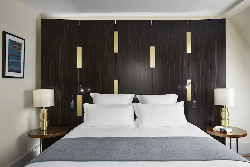 Montalembert Paris 8