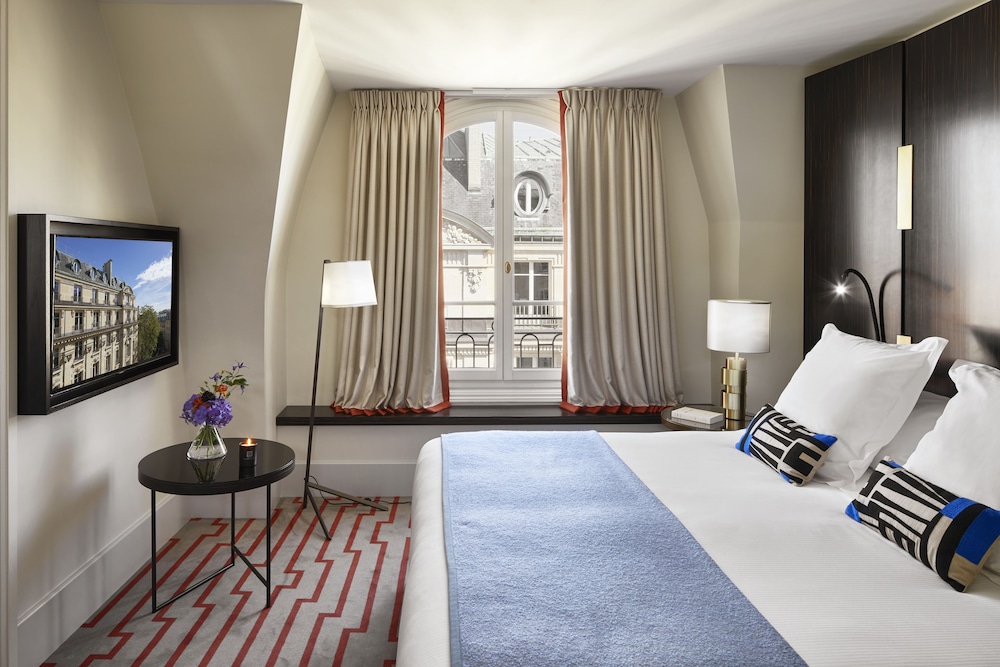 Montalembert Paris 9