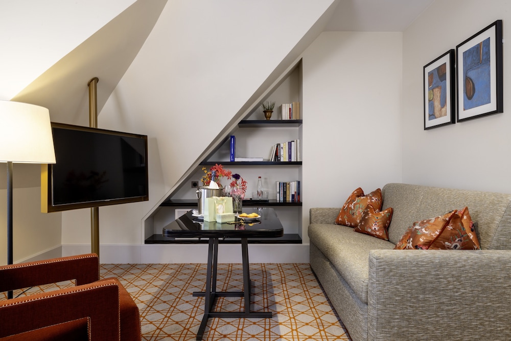 Montalembert Paris 17