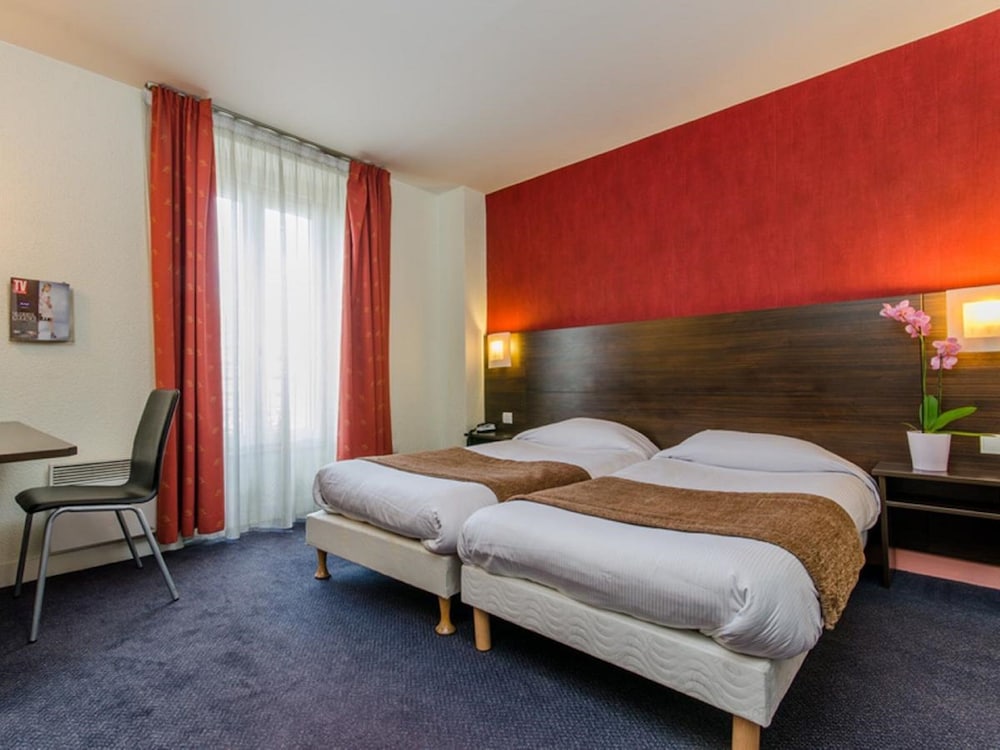 Hôtel Arc Porte d'Orléans 9