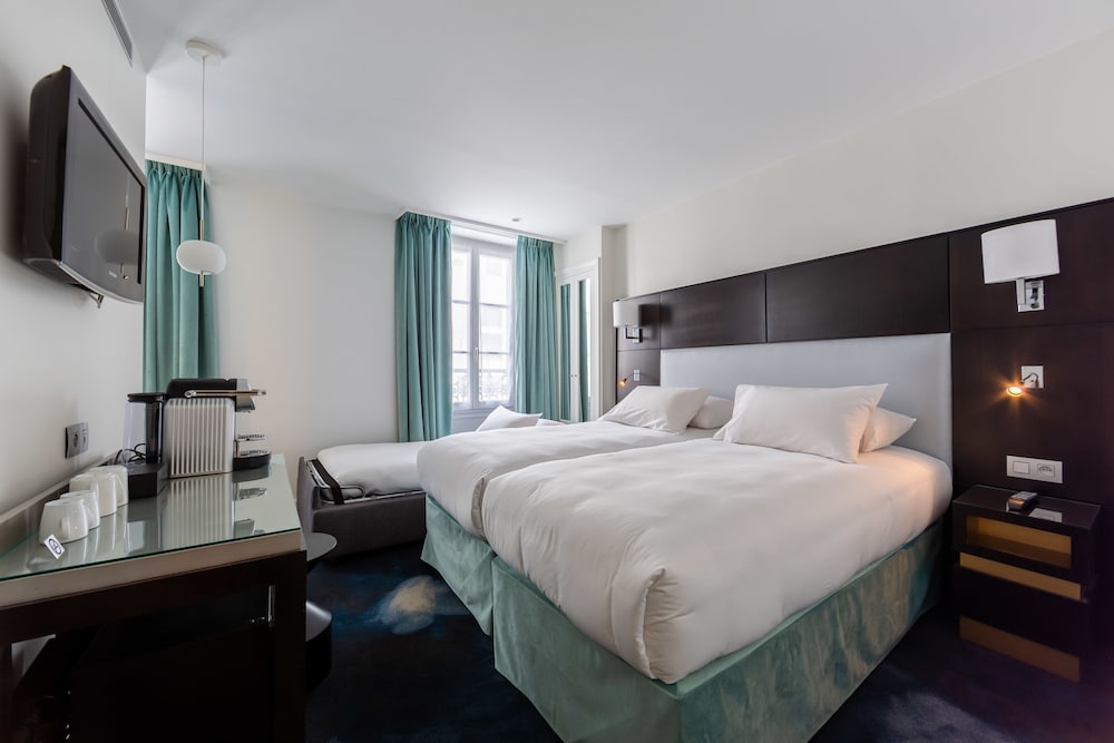 15 Montparnasse 24