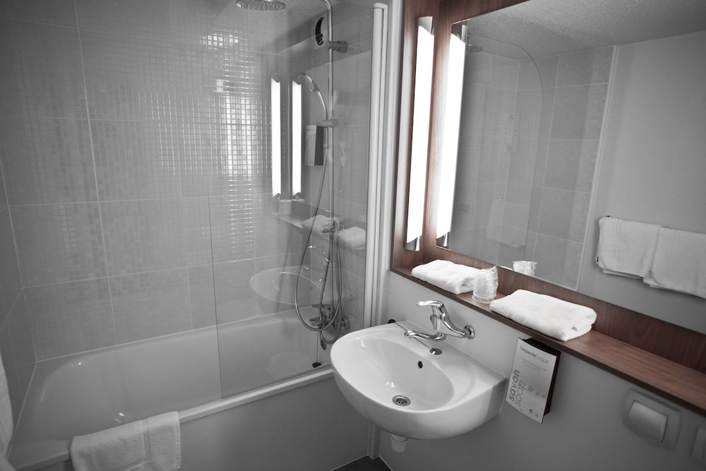 Hotel Campanile Paris Est - Bobigny 20