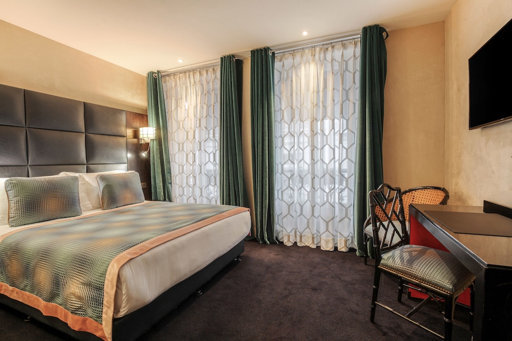 Chalgrin Boutique Hotel 9