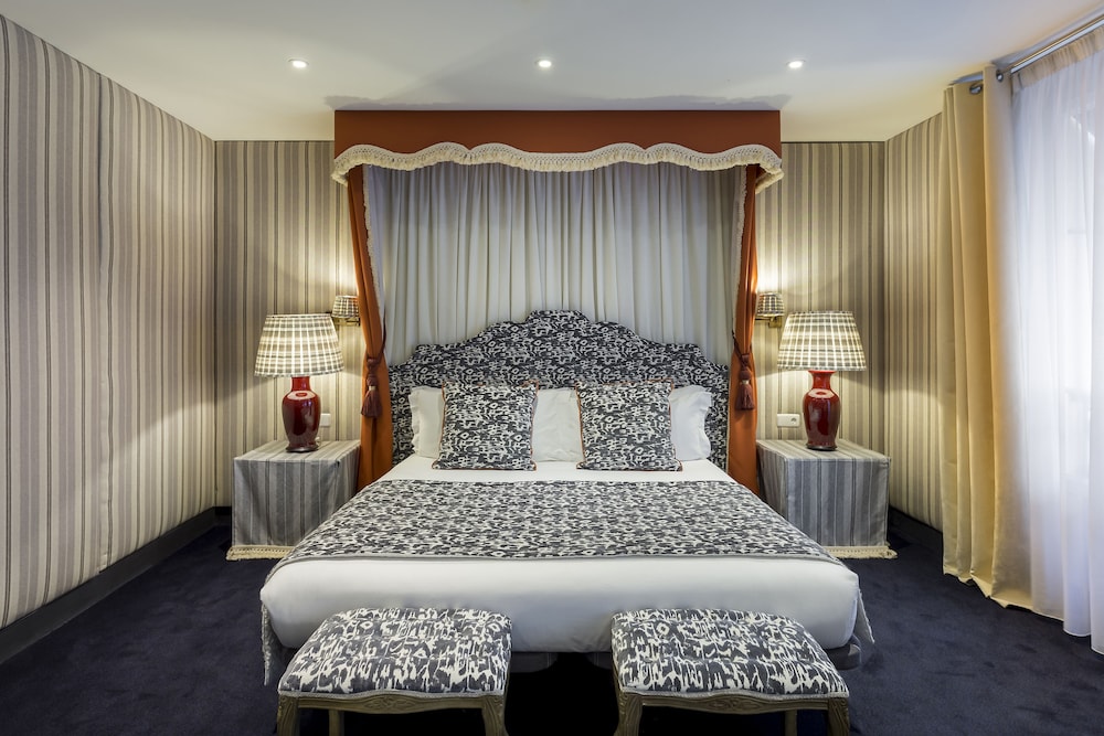 Chalgrin Boutique Hotel 11