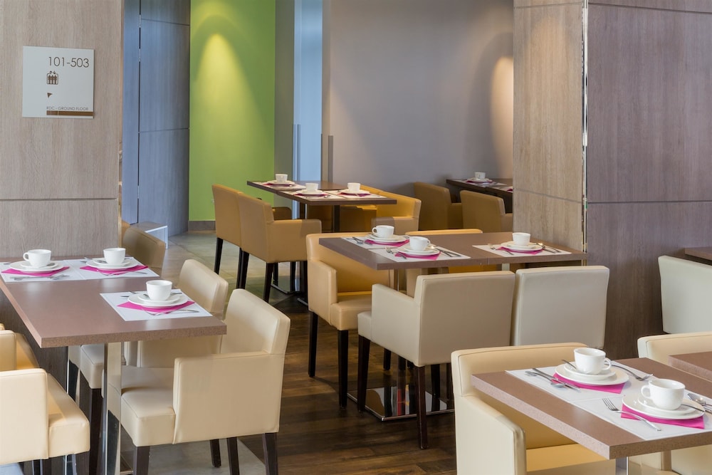 Best Western Seine West Hotel 23