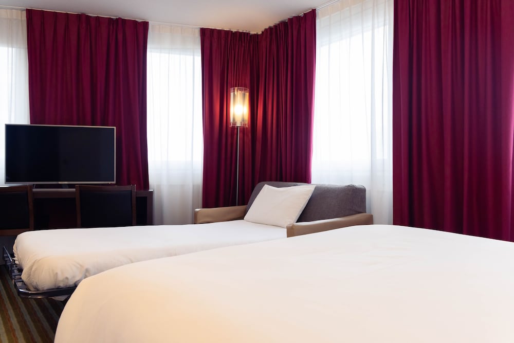 Mercure Paris Ivry Quai de Seine 9