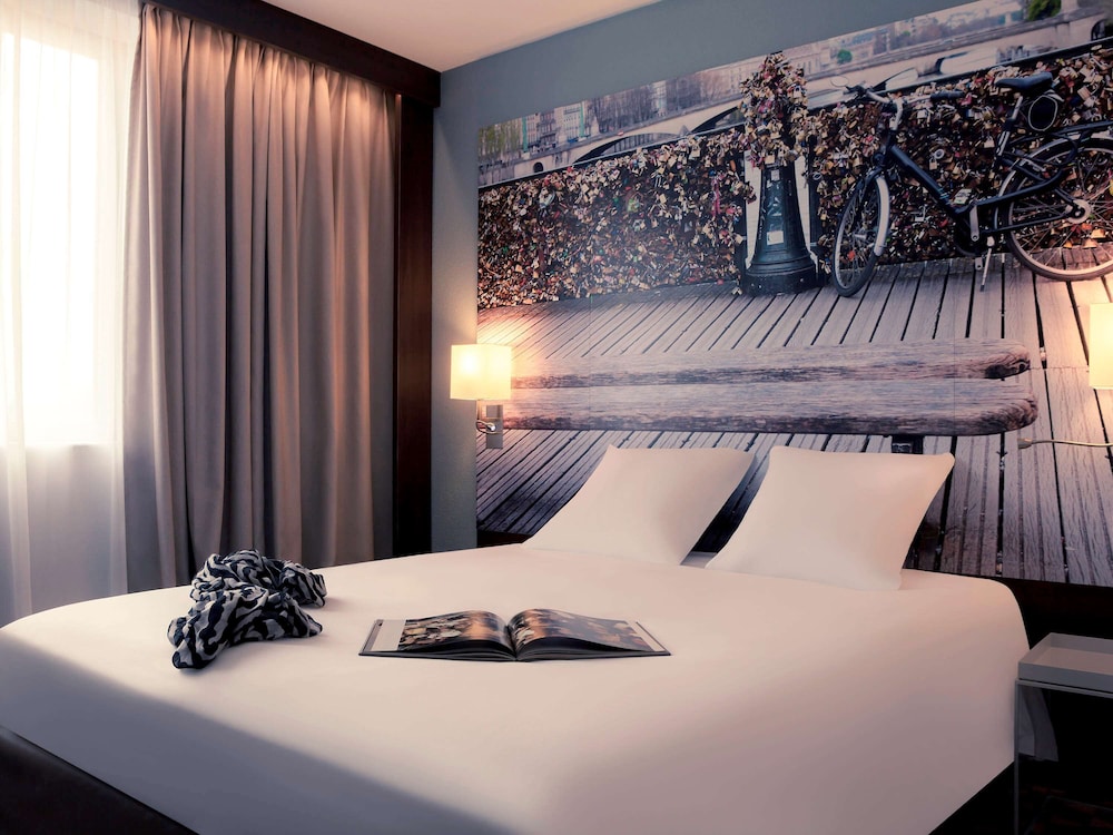 Mercure Paris Ivry Quai de Seine 16