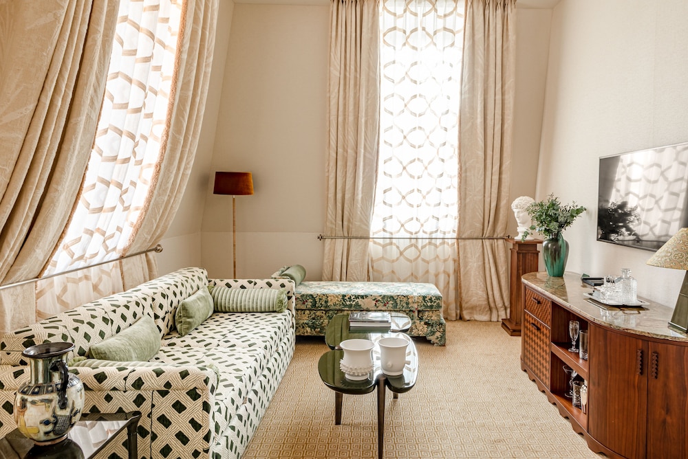 Saint James Paris 17