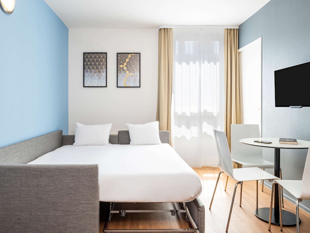 Aparthotel Adagio access Paris Quai d'Ivry 9