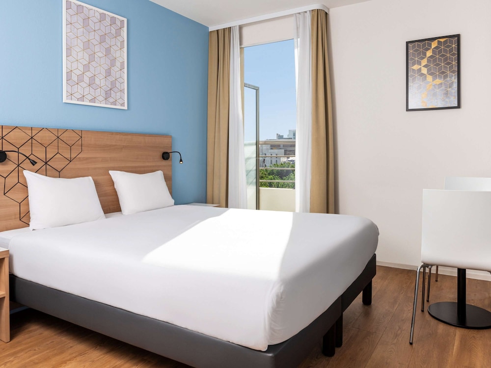 Aparthotel Adagio access Paris Quai d'Ivry 1