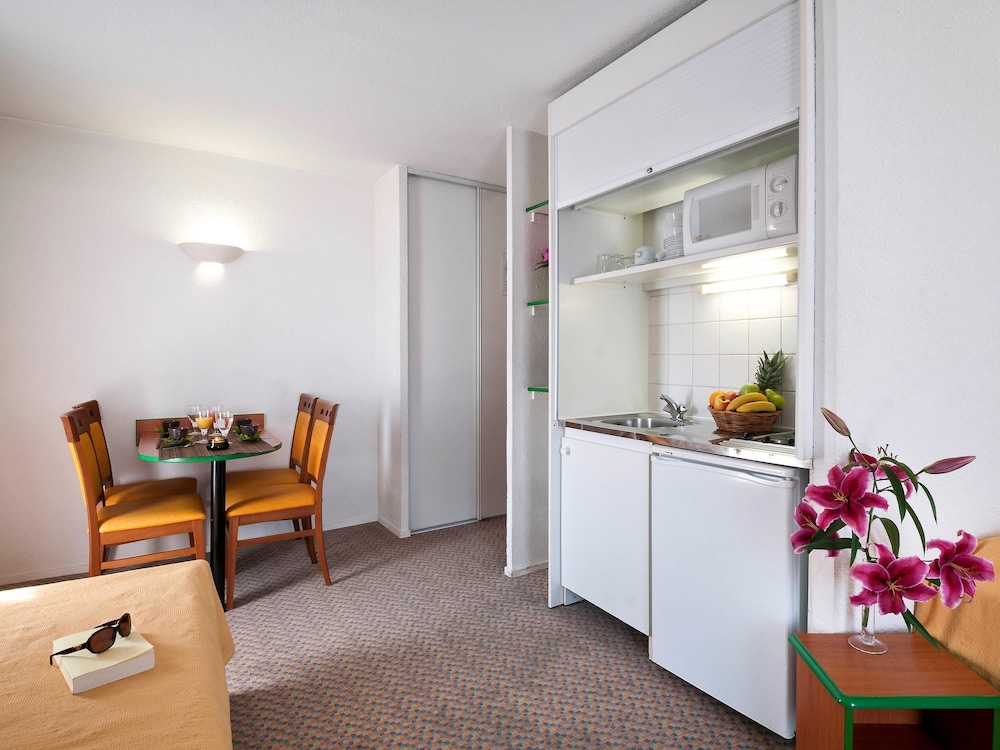 Aparthotel Adagio Access La Défense Place Charras 22