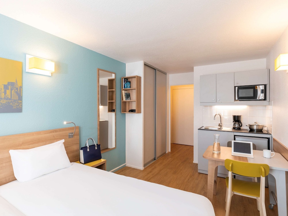 Aparthotel Adagio Access La Défense Place Charras 1