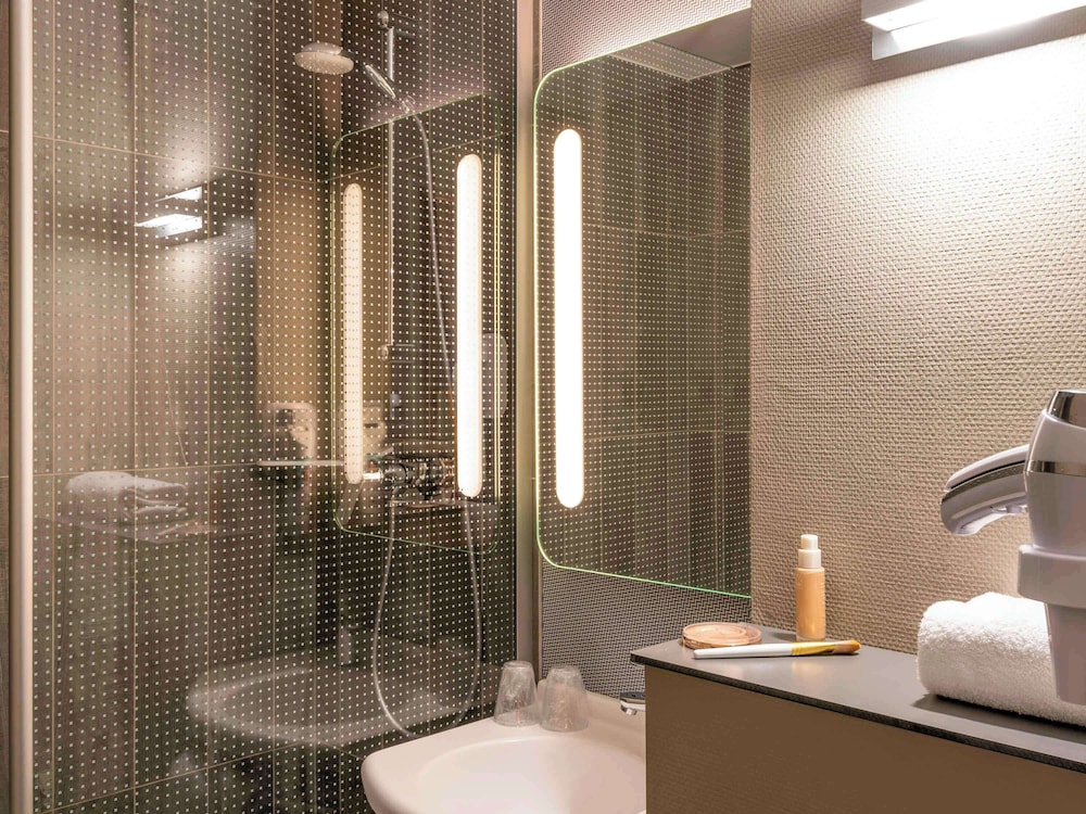 Hôtel ibis Cergy-Pontoise Le Port 23