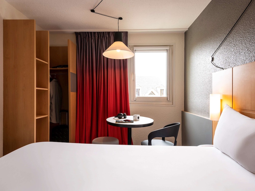 Hôtel ibis Cergy-Pontoise Le Port 3