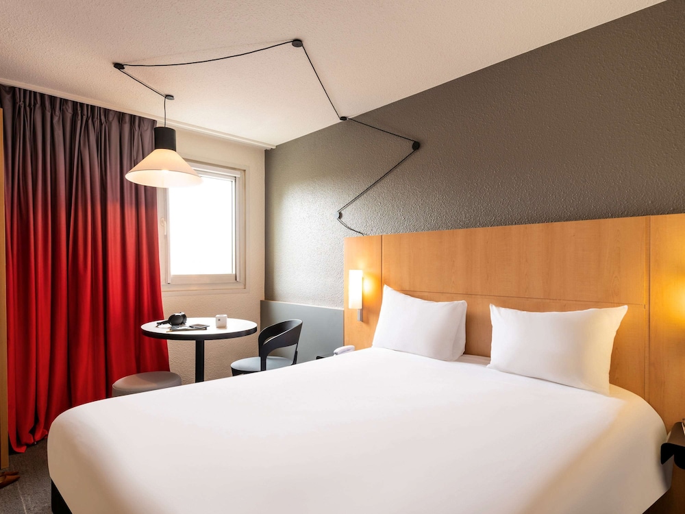 Hôtel ibis Cergy-Pontoise Le Port 17