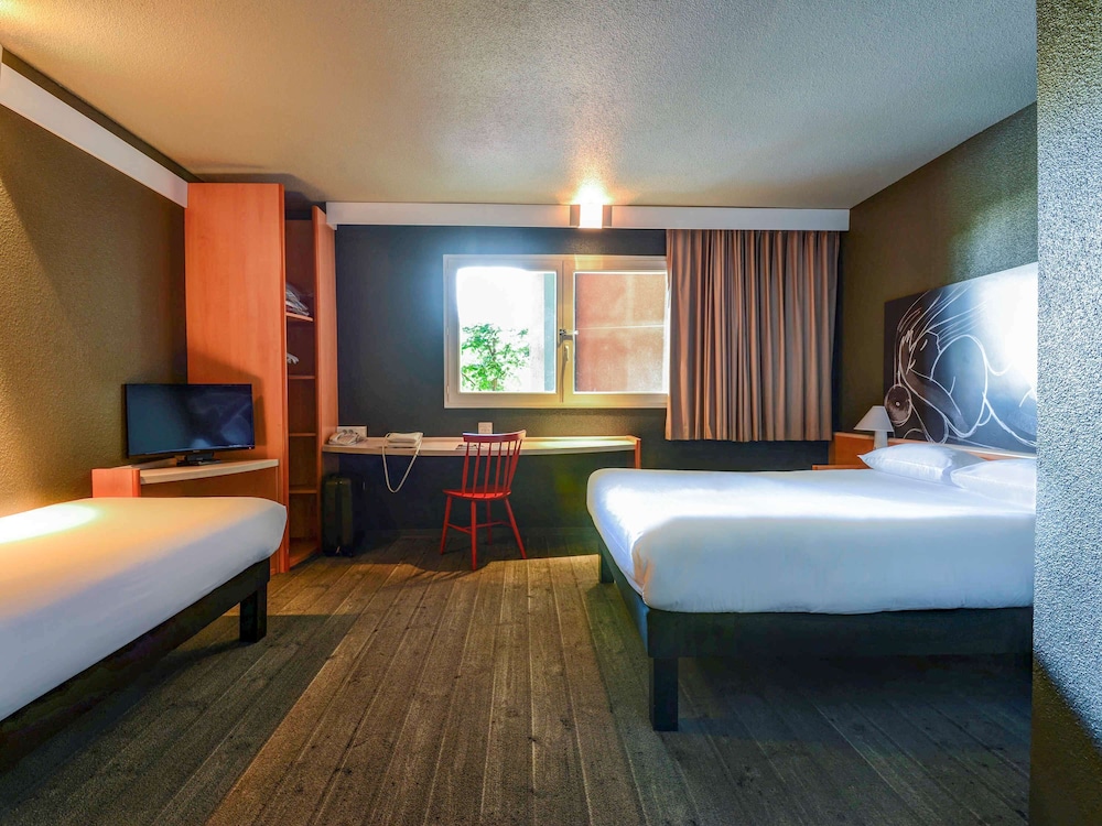 Hôtel ibis Orly Chevilly Tram 7 9