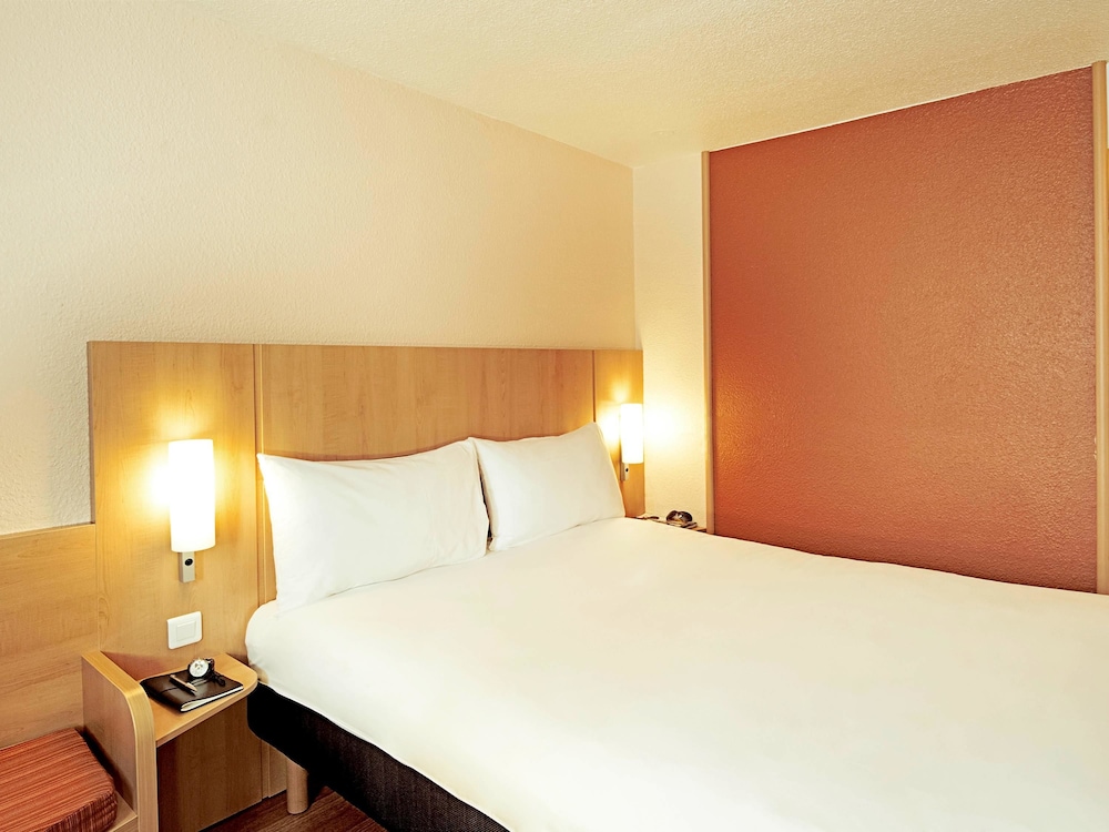 Hôtel ibis Orly Chevilly Tram 7 4