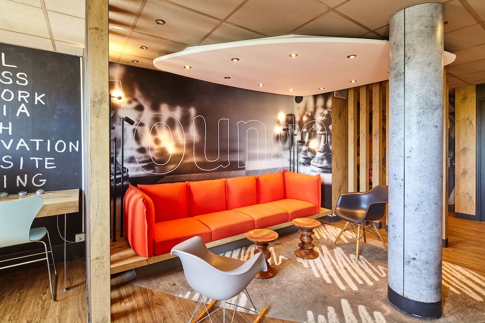 B&B HOTEL Versailles Le Chesnay 4