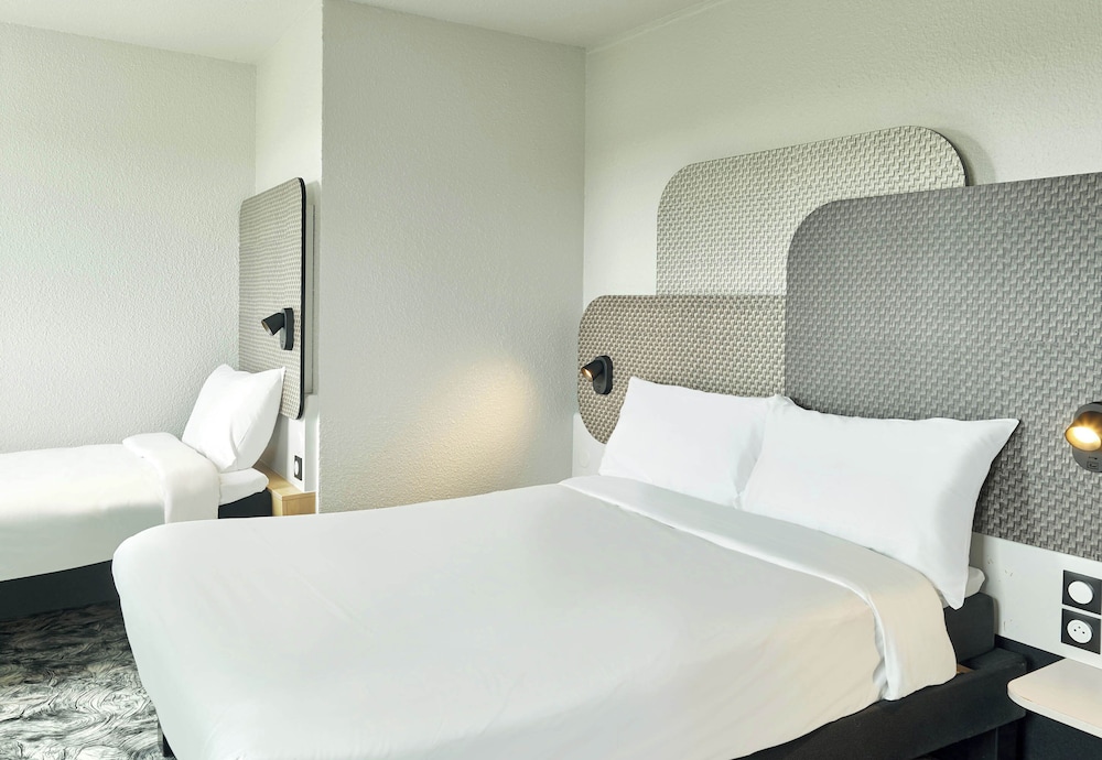 B&B HOTEL Versailles Le Chesnay 13