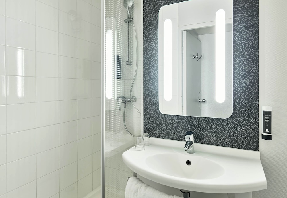 B&B HOTEL Versailles Le Chesnay 23