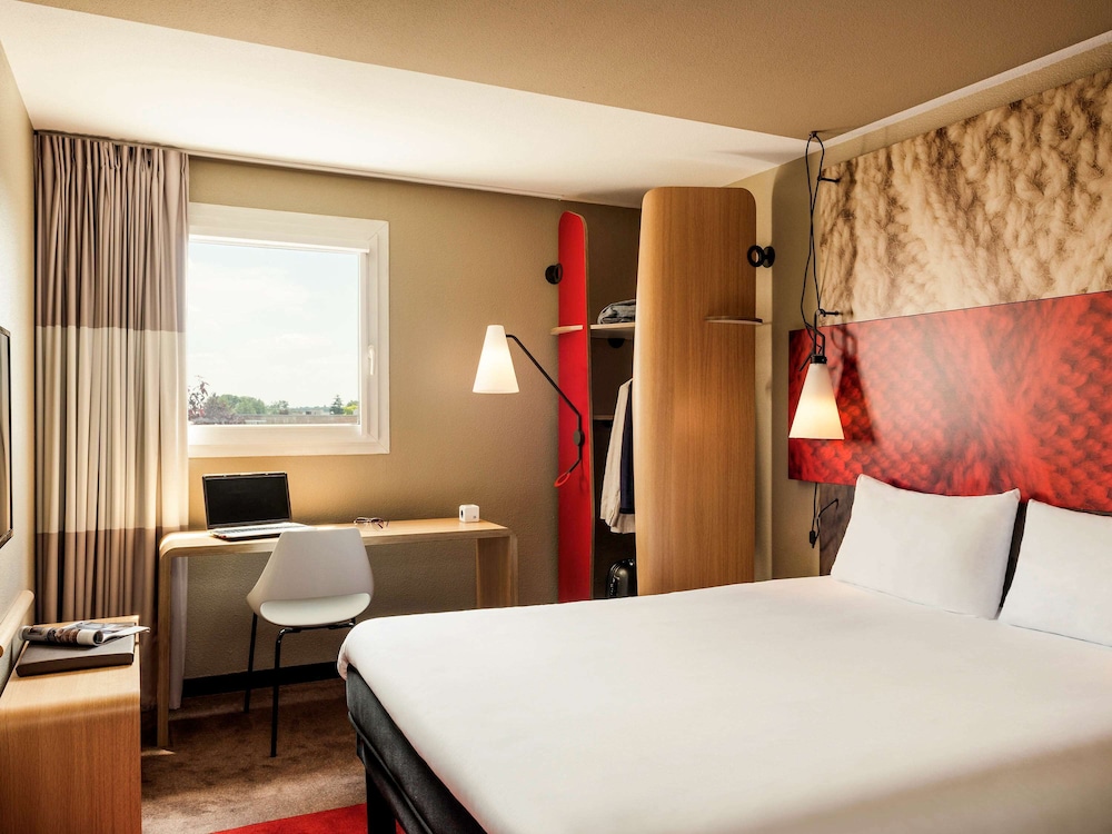 Hôtel ibis Massy 5